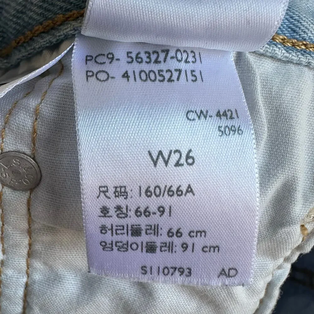 Levi’s 501 High Rise Cutoff Denim Shorts | Light Wash | W26 - Picture 9 of 10